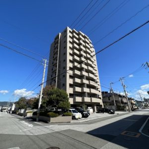 サーパス高須Ⅱ 8階部分 【南向き東角住戸】