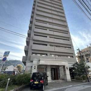 フローレンス鷹匠 2階部分 【4LDK/3面バルコニー】