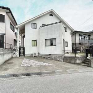 高知市潮見台3丁目 戸建住宅 【シロアリ防除工事施工後5年間保証付き】 高知市潮見台3丁目 戸建住宅 【シロアリ防除工事施工後5年間保証付き】