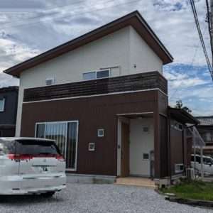 土佐市高岡町乙 戸建住宅 【国道から約350ｍ入った閑静な住環境内】