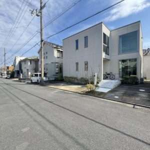 高知市長浜蒔絵台2丁目 戸建住宅 【ホテルライクな空間設計】 高知市長浜蒔絵台2丁目 戸建住宅 【ホテルライクな空間設計】